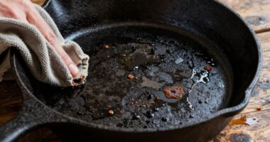maintain and preserve seasoning