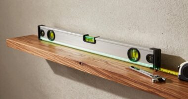 preventing uneven shelf installation