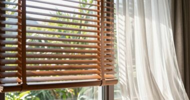 selecting energy efficient window treatments
