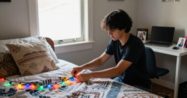 6 Best Student Dorm Room Decor Ideas for 2026